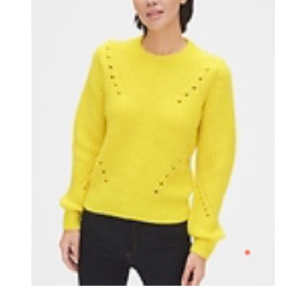 💛 50% 💛 off GAP sweater